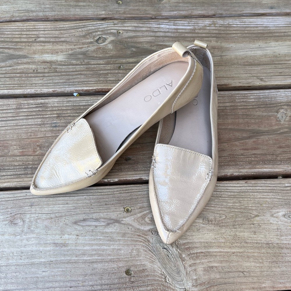 Aldo nude flats, size 71/2